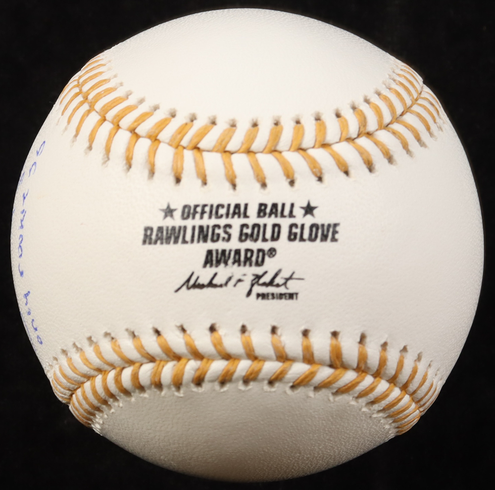 Jeremy Pena Signed Gold Glove Award Baseball Inscribed "Only Rookie GG" (Beckett) at PristineAuction.com Jeremy Pena Signed Gold Glove Award Baseball Inscribed "Only Rookie GG" (Beckett) at PristineAuction.com