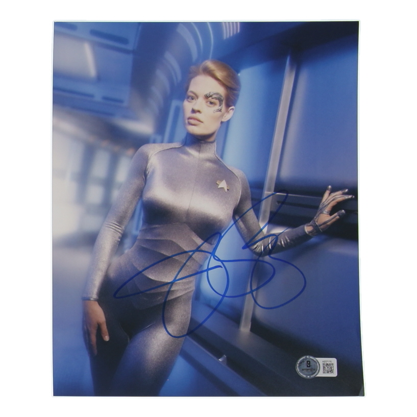 Jeri Ryan Signed "Star Trek" 8x10 Photo (Beckett) at PristineAuction.com Jeri Ryan Signed "Star Trek" 8x10 Photo (Beckett) at PristineAuction.com