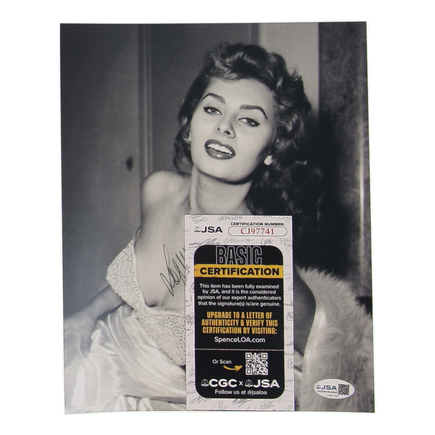 Sophia Loren Signed 8x10 Photo (JSA) at PristineAuction.com Sophia Loren Signed 8x10 Photo (JSA) at PristineAuction.com