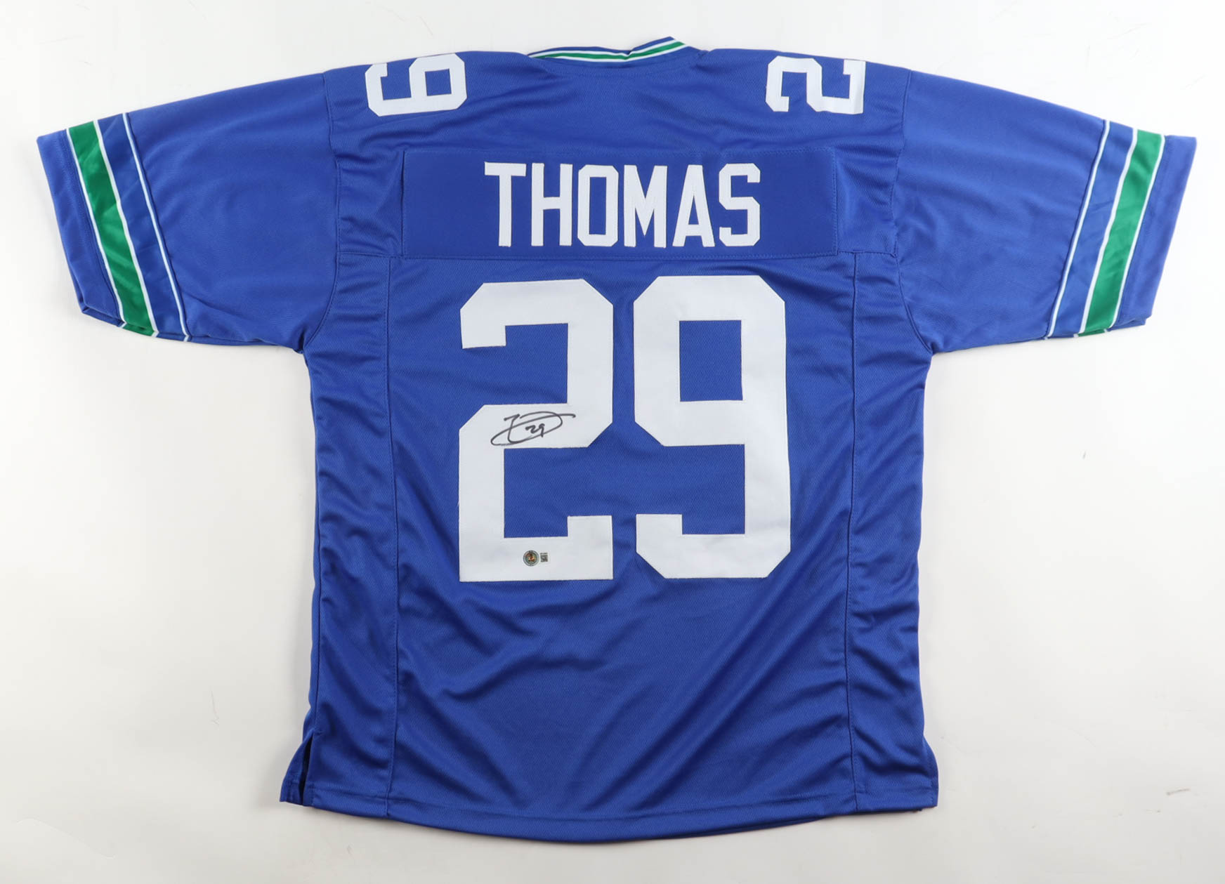 Earl Thomas III Signed Jersey (Beckett) at PristineAuction.com Earl Thomas III Signed Jersey (Beckett) at PristineAuction.com