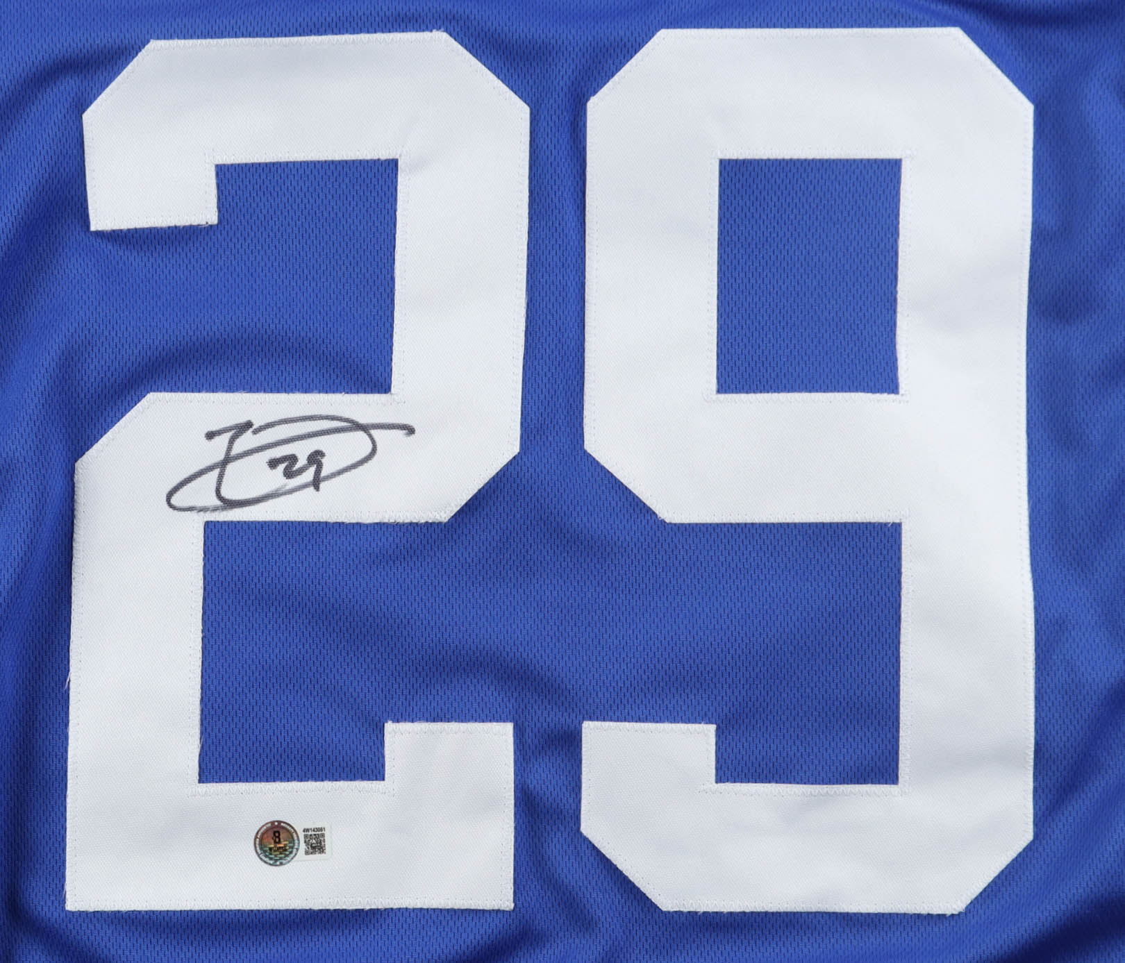 Earl Thomas III Signed Jersey (Beckett) at PristineAuction.com Earl Thomas III Signed Jersey (Beckett) at PristineAuction.com