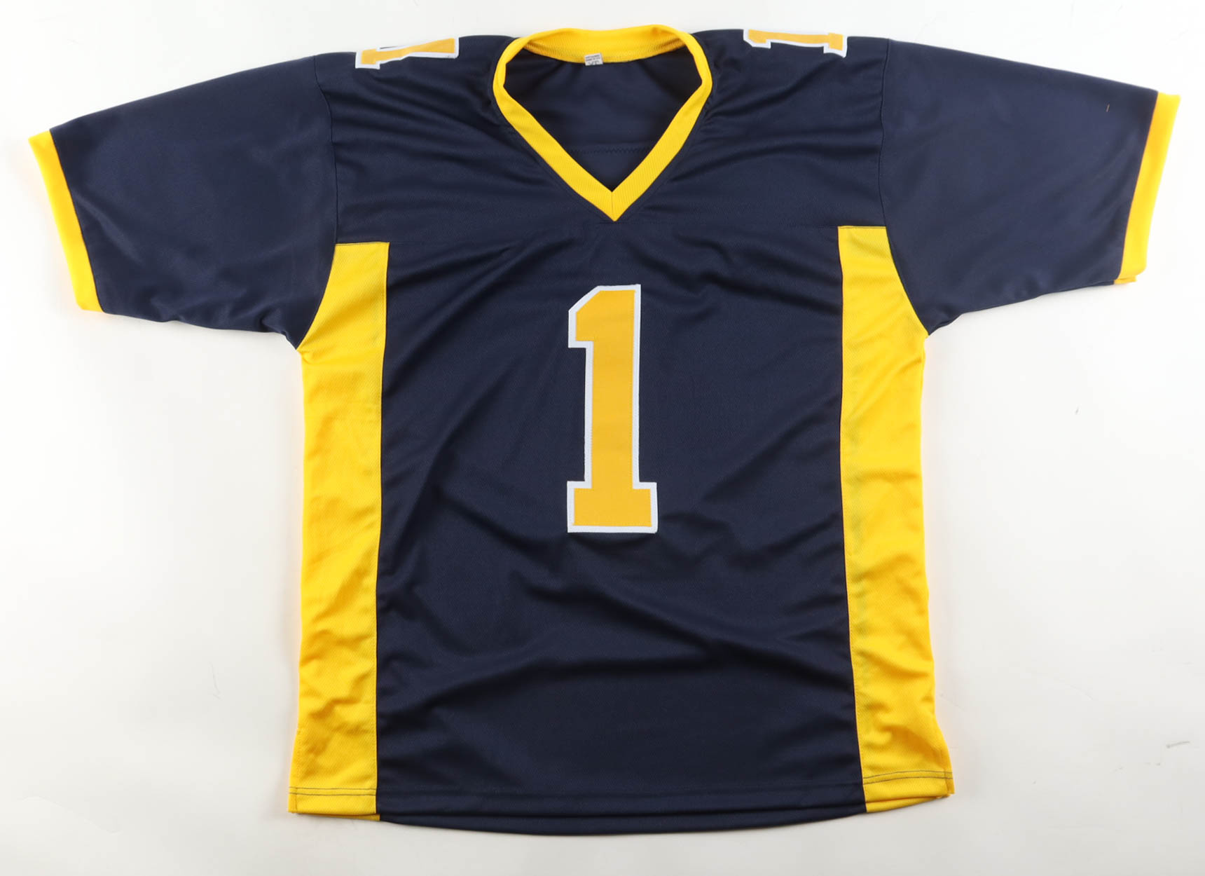 DeSean Jackson Signed Jersey (Beckett) at PristineAuction.com DeSean Jackson Signed Jersey (Beckett) at PristineAuction.com