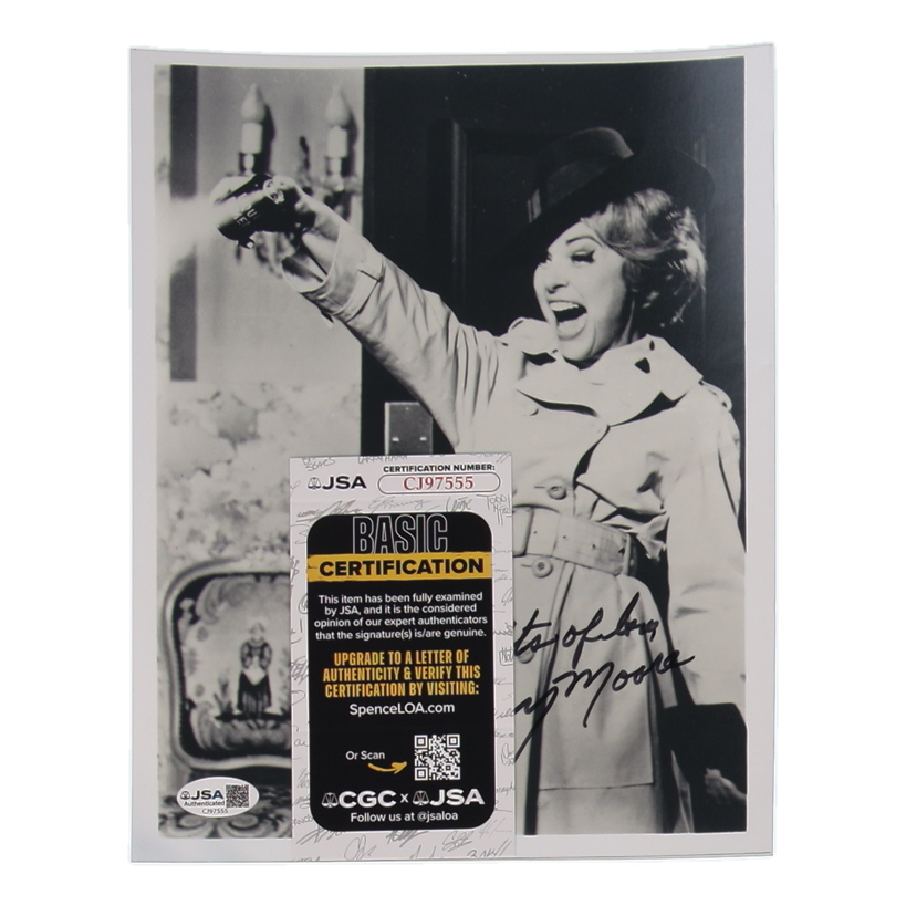 Terry Moore Signed 8x10 Photo Inscribed "Lots of Love" (JSA) at PristineAuction.com Terry Moore Signed 8x10 Photo Inscribed "Lots of Love" (JSA) at PristineAuction.com