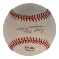 Willie Mays Signed ONL Baseball (PSA) at PristineAuction.com