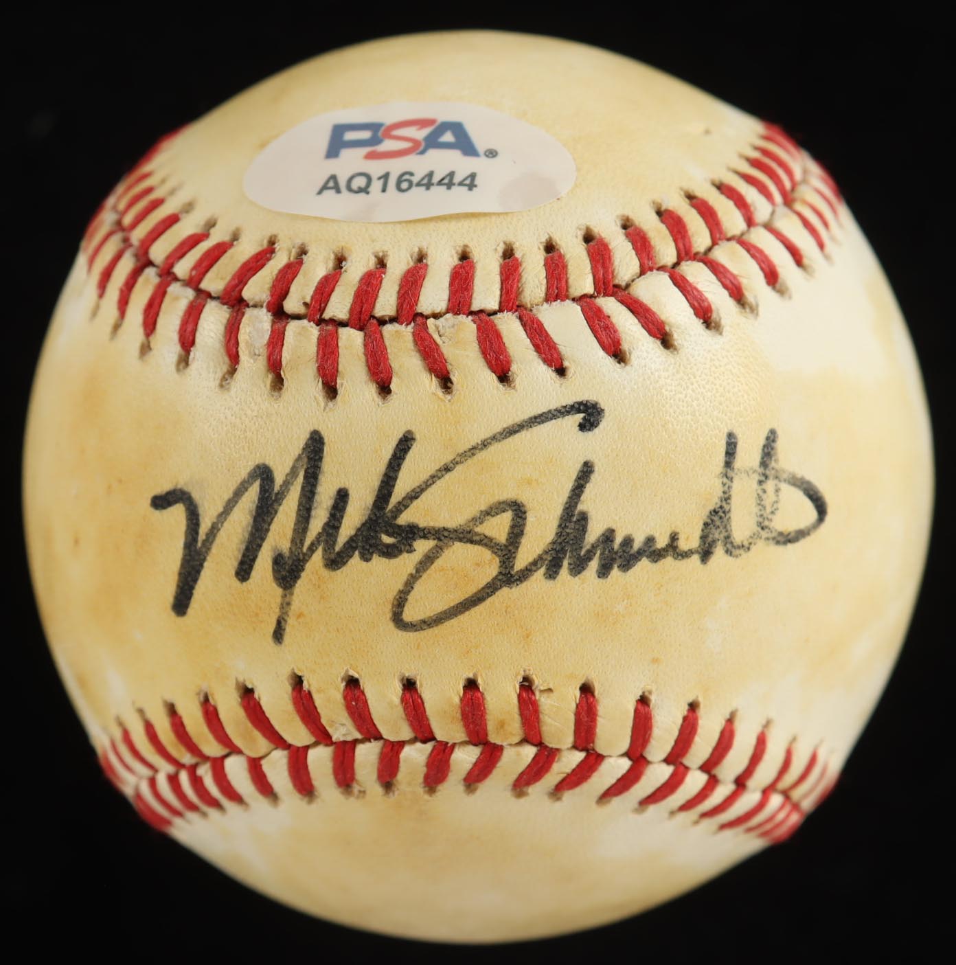 Mike Schmidt Signed ONL Baseball with Display Case (PSA) at PristineAuction.com Mike Schmidt Signed ONL Baseball with Display Case (PSA) at PristineAuction.com