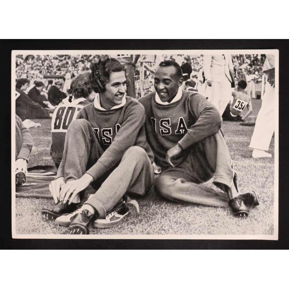 Jesse Owens / Helen Stephens 1936 Reemstma Olympia Band II #21 at PristineAuction.com