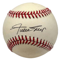Willie Mays Signed ONL Baseball (Beckett) at PristineAuction.com