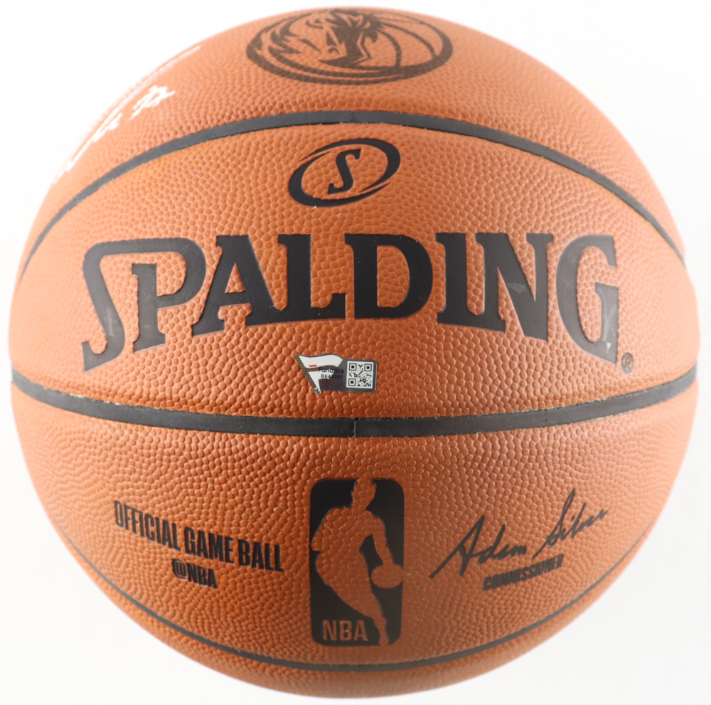 Luka Doncic Signed NBA Basketball (Fanatics) at PristineAuction.com Luka Doncic Signed NBA Basketball (Fanatics) at PristineAuction.com