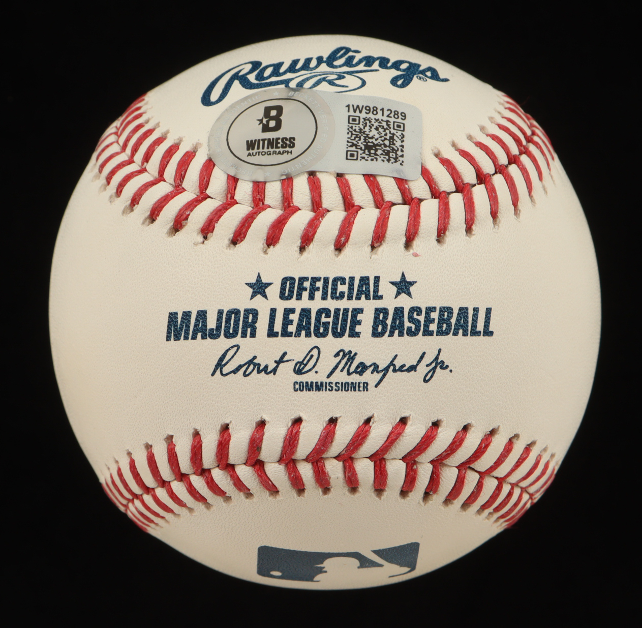 Ronel Blanco Signed OML Baseball Inscribed "No Hitter 4/1/24" (Beckett) at PristineAuction.com Ronel Blanco Signed OML Baseball Inscribed "No Hitter 4/1/24" (Beckett) at PristineAuction.com