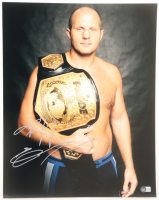 Fedor Emelianenko Signed 2004 PRIDE Heavyweight Champion 16x20 Photo (Beckett) at PristineAuction.com