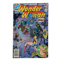 1978 "Wonder Woman" Issue #248 DC Comic Book at PristineAuction.com