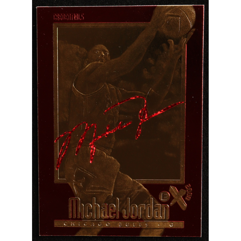 Michael Jordan 1997 Fleer 23KT Gold #NNO at PristineAuction.com