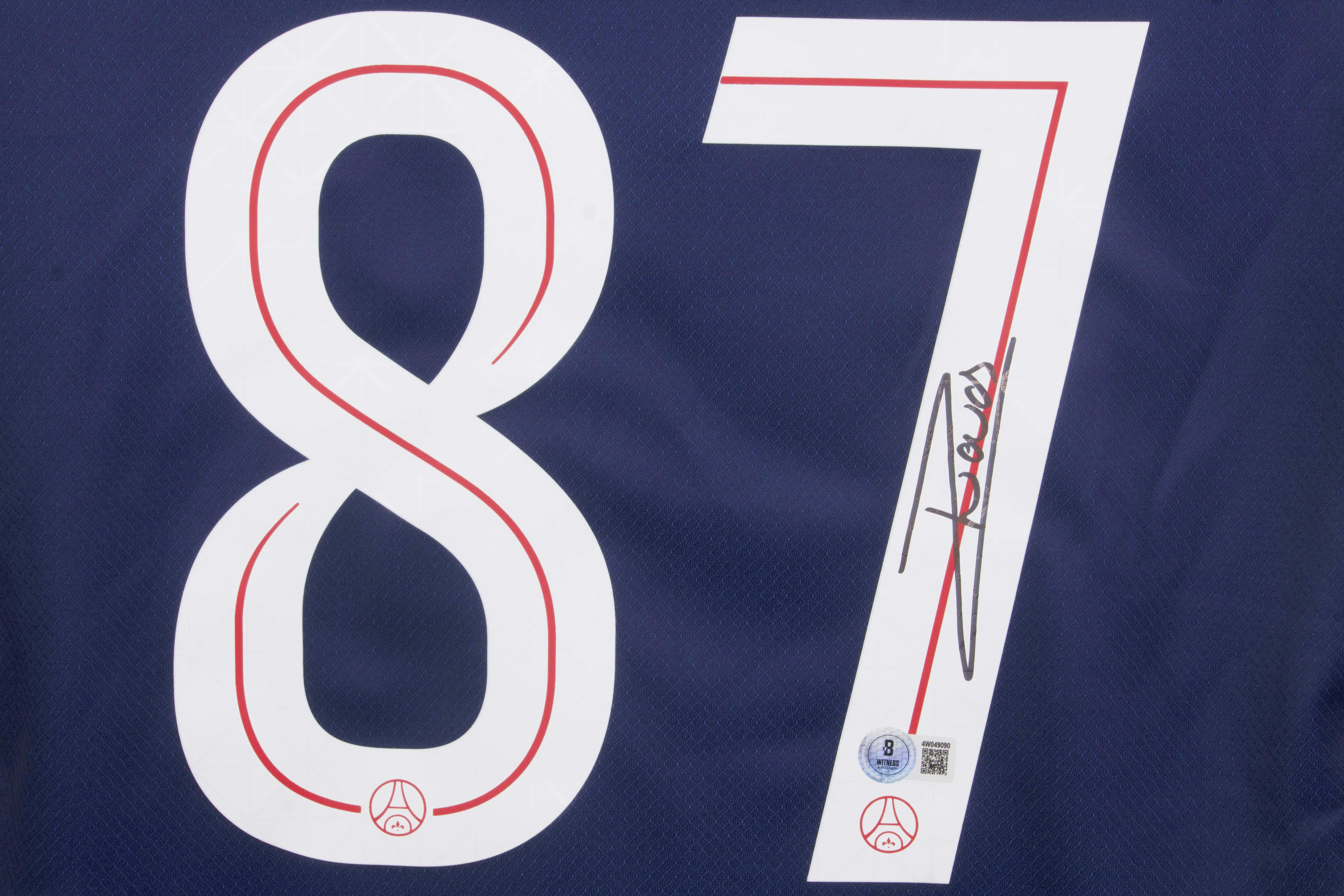 Joao Neves Signed Paris Saint-Germain Nike Authentic Jersey (Beckett) at PristineAuction.com Joao Neves Signed Paris Saint-Germain Nike Authentic Jersey (Beckett) at PristineAuction.com