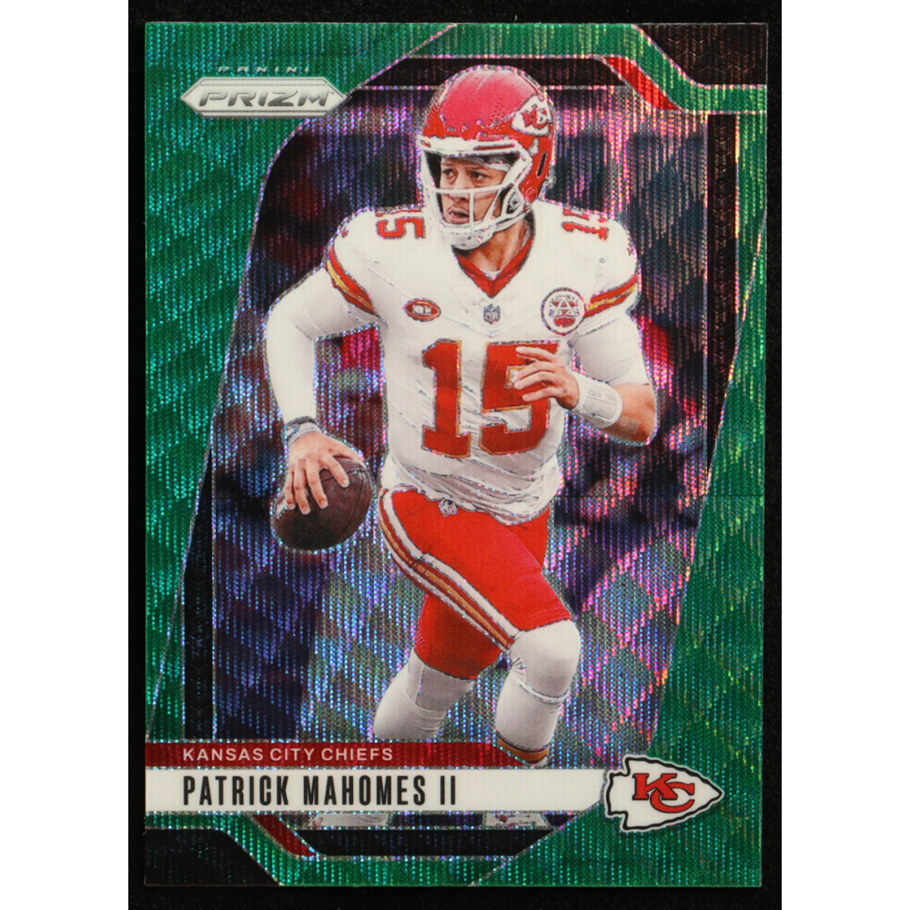 Patrick Mahomes II 2024 Panini Prizm Prizms Green Wave #138 at PristineAuction.com