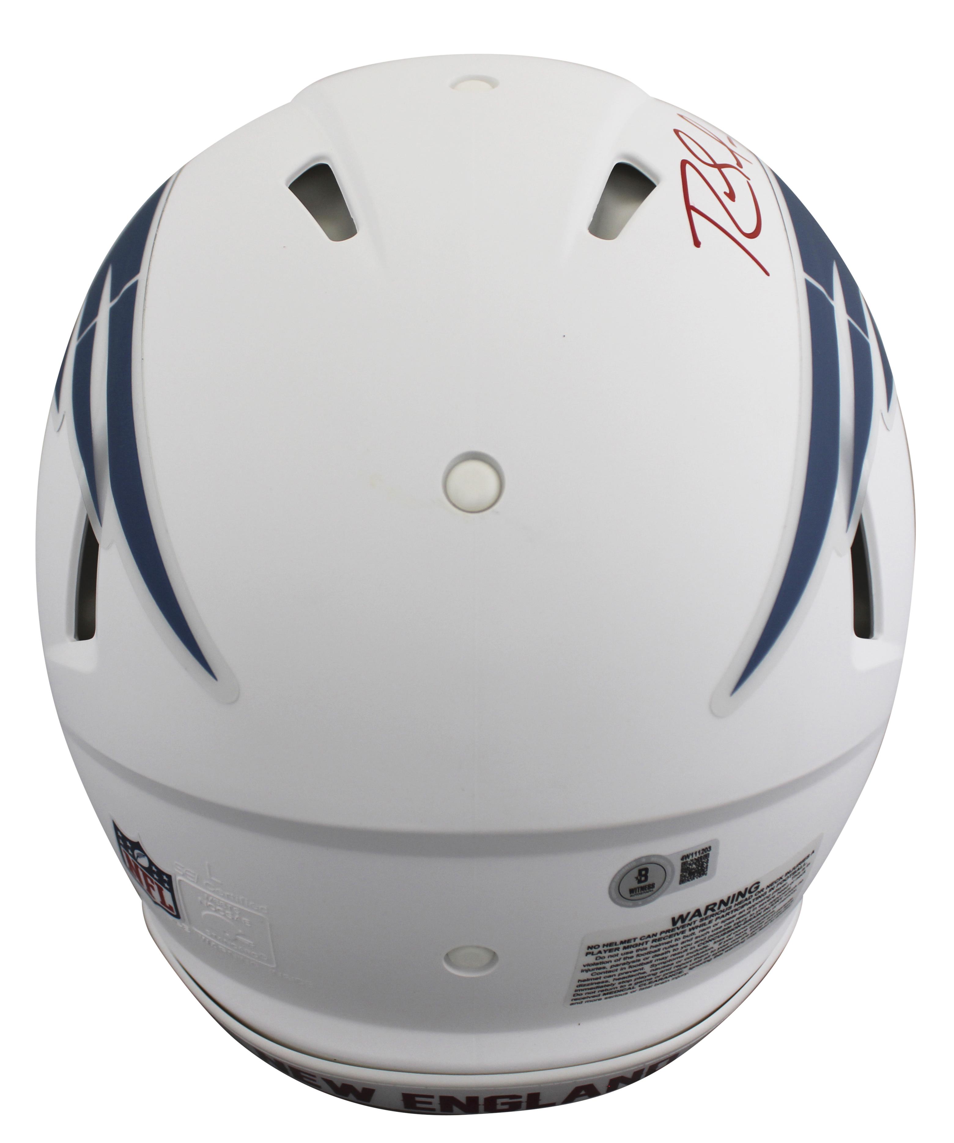 Randy Moss Signed Patriots Full-Size Authentic On-Field Rivalries Alternate Speed Helmet (Beckett) at PristineAuction.com Randy Moss Signed Patriots Full-Size Authentic On-Field Rivalries Alternate Speed Helmet (Beckett) at PristineAuction.com