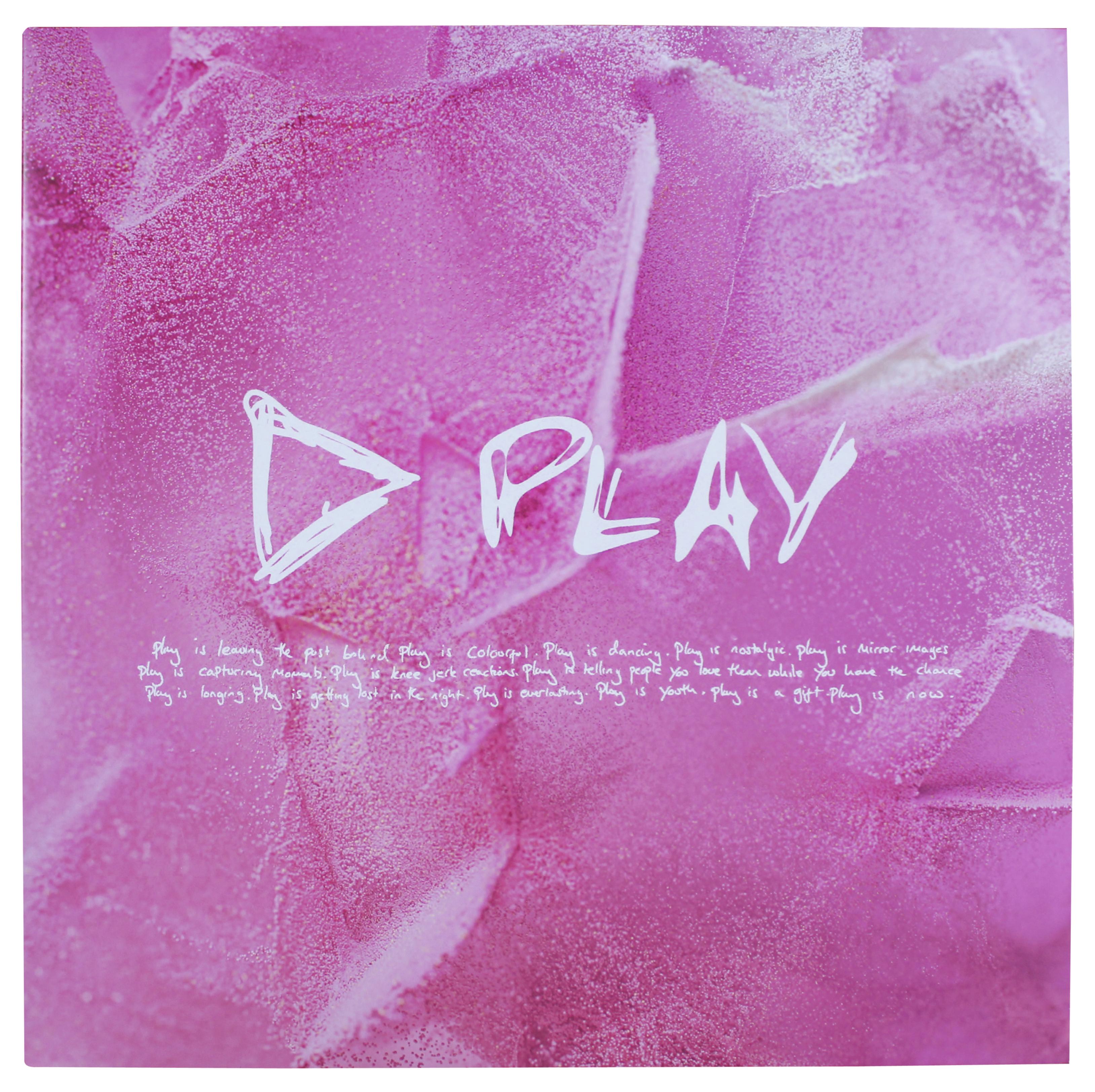 Ed Sheeran Signed "Play" Vinyl Record Album Insert (Beckett) at PristineAuction.com Ed Sheeran Signed "Play" Vinyl Record Album Insert (Beckett) at PristineAuction.com