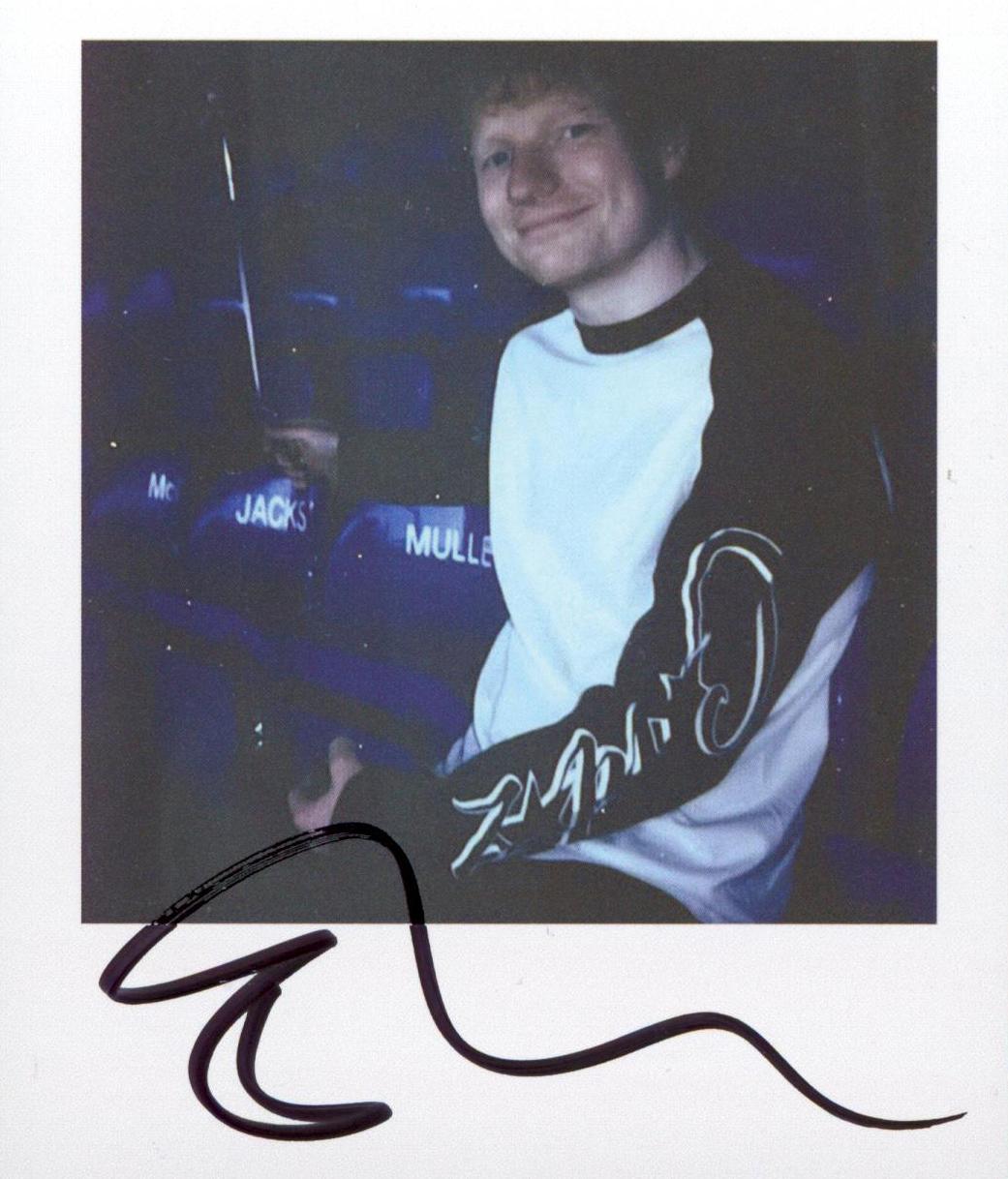 Ed Sheeran Signed "Play" Vinyl Record Album Insert (Beckett) at PristineAuction.com Ed Sheeran Signed "Play" Vinyl Record Album Insert (Beckett) at PristineAuction.com