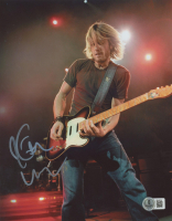 Keith Urban Signed 8x10 Photo (Beckett) at PristineAuction.com