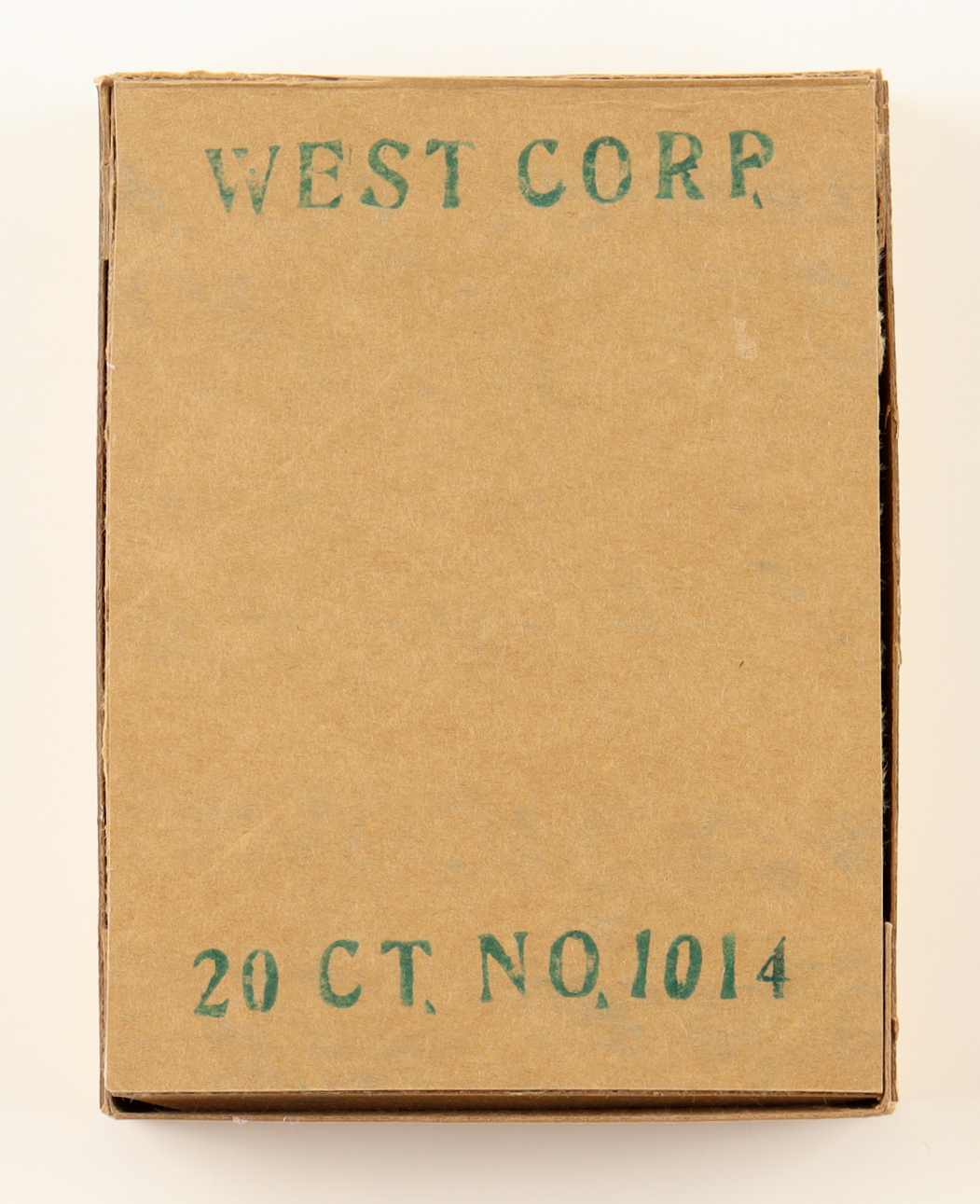 1970 Topps Baseball Cello Fun Pack Vending Box with (20) Packs at PristineAuction.com 1970 Topps Baseball Cello Fun Pack Vending Box with (20) Packs at PristineAuction.com