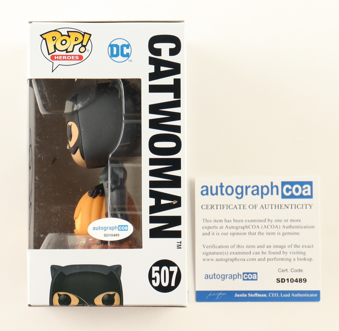 Halle Berry Signed "Batman" #507 Catwoman Funko Pop! Vinyl Figure (ACOA) at PristineAuction.com Halle Berry Signed "Batman" #507 Catwoman Funko Pop! Vinyl Figure (ACOA) at PristineAuction.com