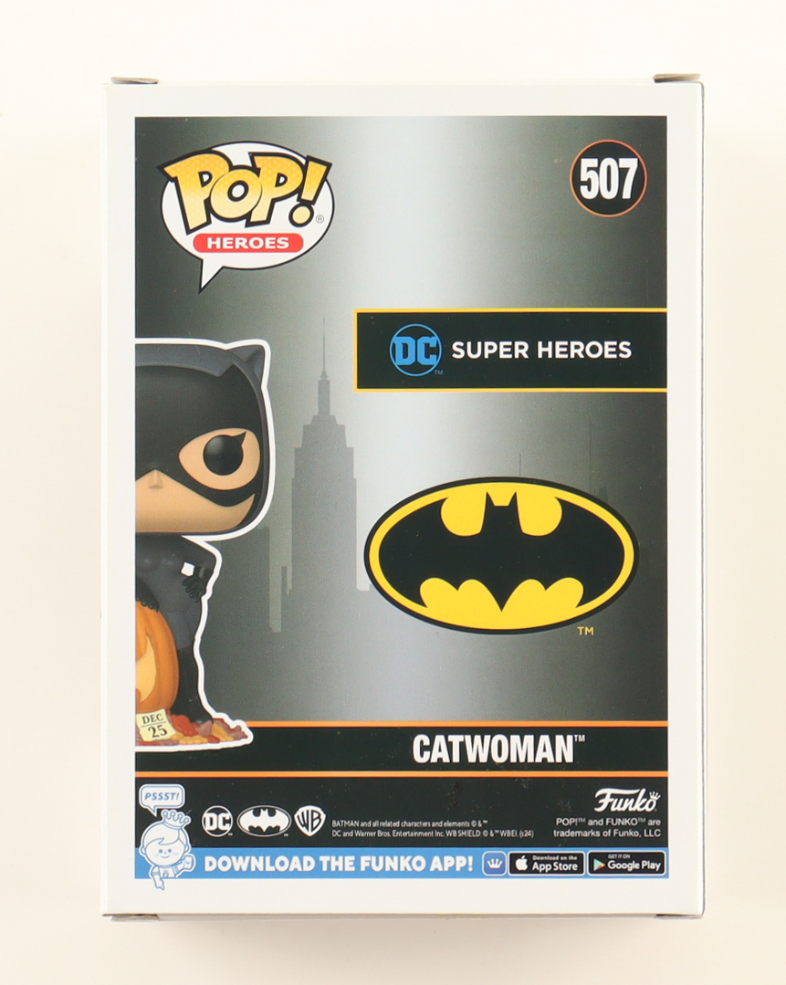 Halle Berry Signed "Batman" #507 Catwoman Funko Pop! Vinyl Figure (ACOA) at PristineAuction.com Halle Berry Signed "Batman" #507 Catwoman Funko Pop! Vinyl Figure (ACOA) at PristineAuction.com