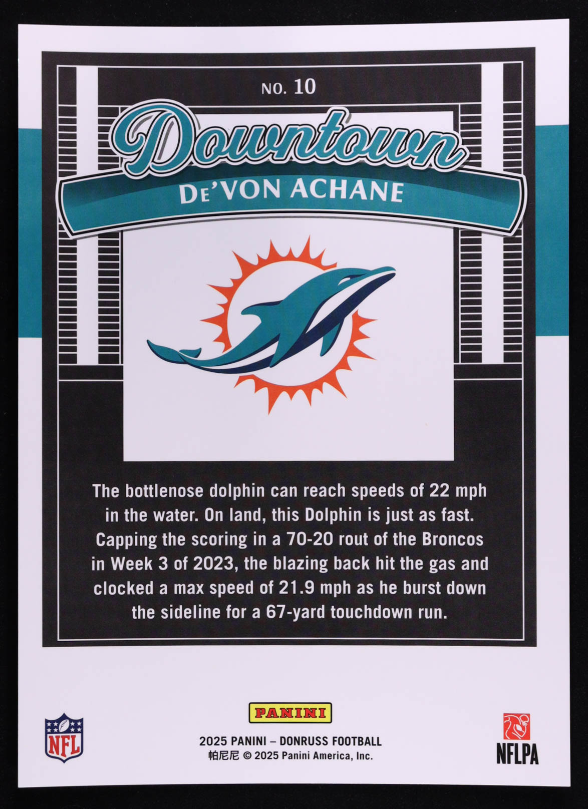 De'Von Achane 2025 Donruss Downtown! Oversize #10 at PristineAuction.com De'Von Achane 2025 Donruss Downtown! Oversize #10 at PristineAuction.com
