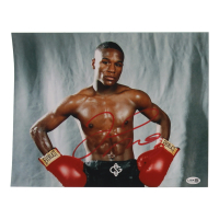 Floyd Mayweather Jr. Signed 11x14 Photo (JSA) at PristineAuction.com