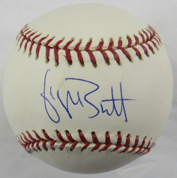 George Brett Signed OML Baseball (Steiner) at PristineAuction.com George Brett Signed OML Baseball (Steiner) at PristineAuction.com