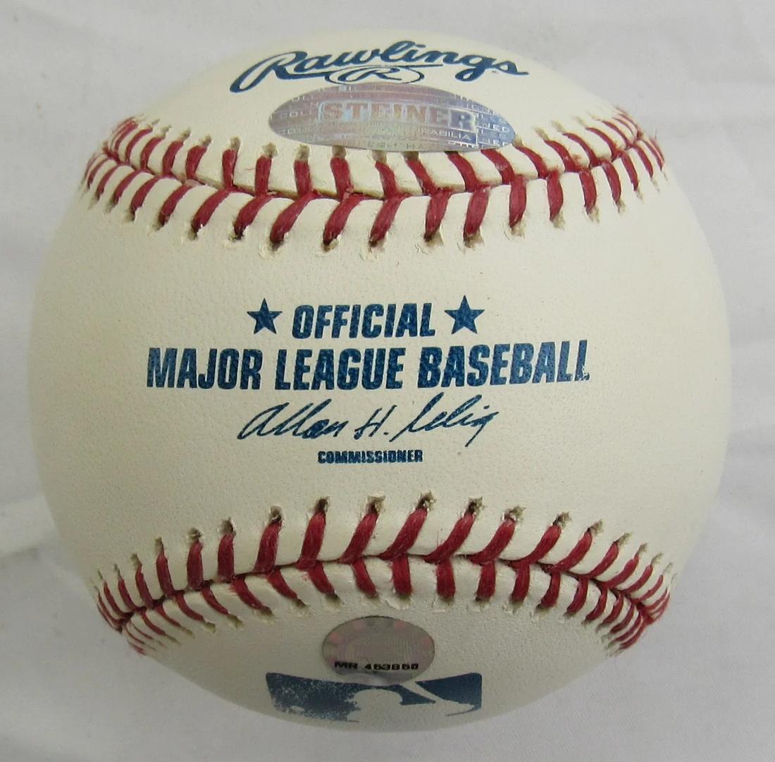 Derek Jeter Signed OML Baseball (Steiner & MLB) at PristineAuction.com Derek Jeter Signed OML Baseball (Steiner & MLB) at PristineAuction.com