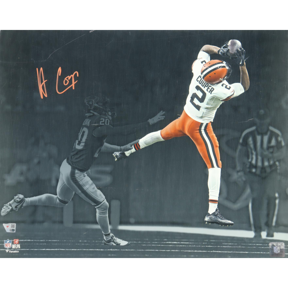 Amari Cooper Signed Browns 16x20 Photo (Fanatics) at PristineAuction.com