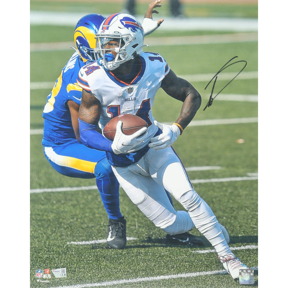 Stefon Diggs Signed Bills 16x20 Photo (Fanatics) at PristineAuction.com