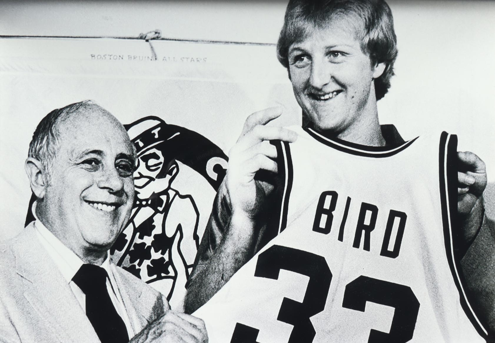 Larry Bird Signed Converse Basketball Shoe with Photoback Display Case (PSA) at PristineAuction.com Larry Bird Signed Converse Basketball Shoe with Photoback Display Case (PSA) at PristineAuction.com