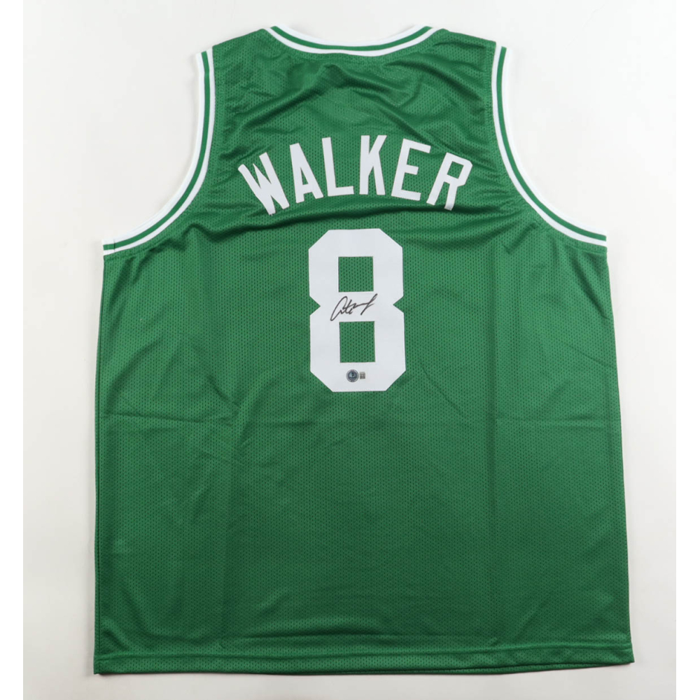 Antoine Walker Signed Jersey (Beckett) at PristineAuction.com