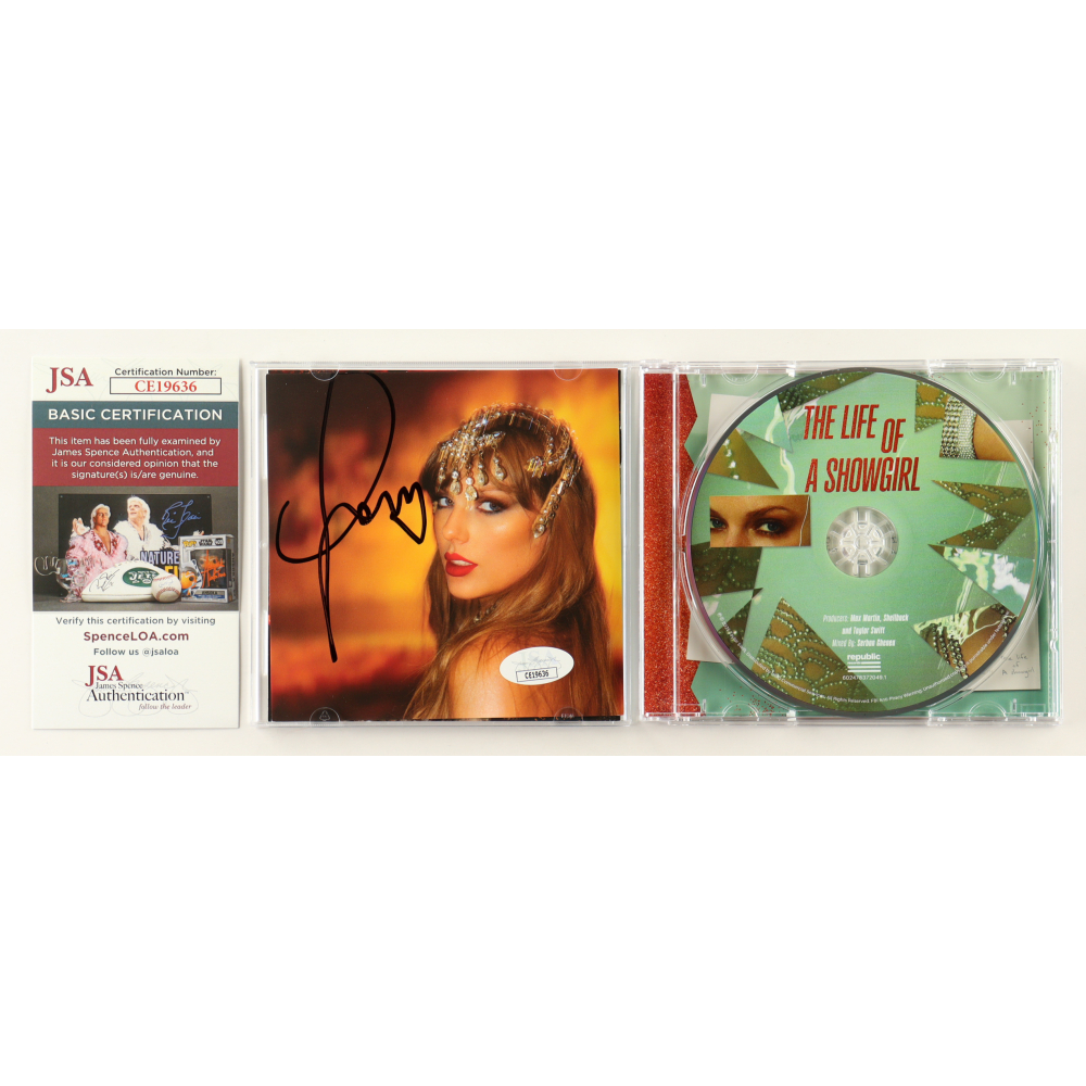 Taylor Swift Signed "The Life of a Showgirl" CD Album Insert (JSA) at PristineAuction.com