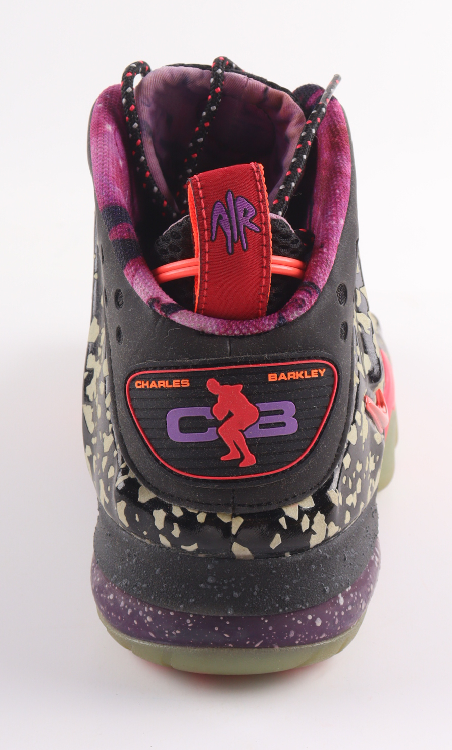 Charles Barkley Signed Nike Basketball Shoes (ACOA) at PristineAuction.com Charles Barkley Signed Nike Basketball Shoes (ACOA) at PristineAuction.com