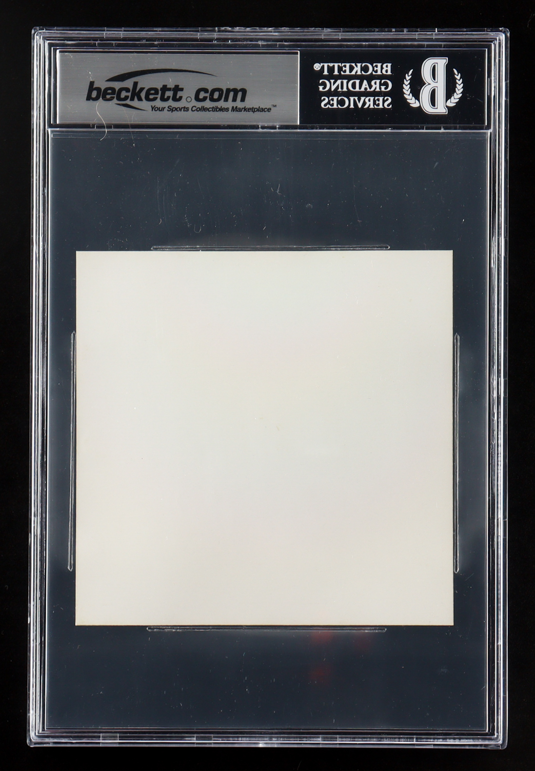 Kelly Clarkson Signed "Chemistry" CD Album Insert (BGS) at PristineAuction.com Kelly Clarkson Signed "Chemistry" CD Album Insert (BGS) at PristineAuction.com