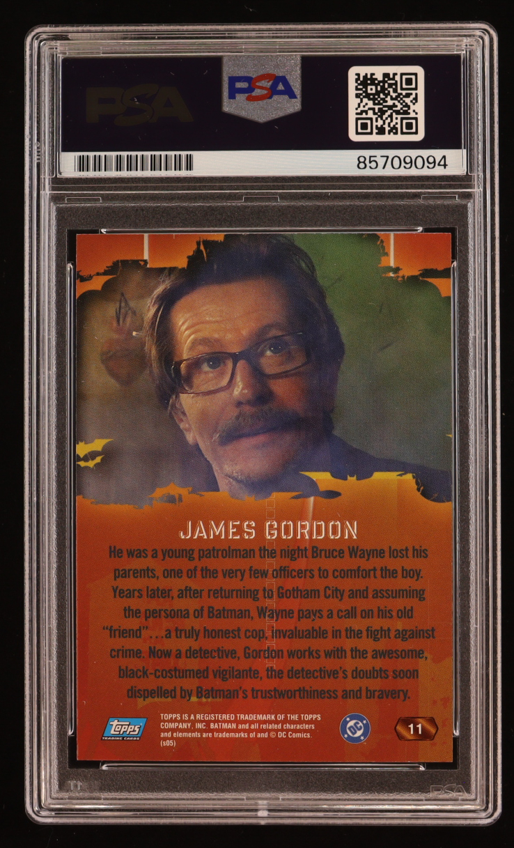 Gary Oldman Signed 2005 Topps Batman Begins James Gordon #11 (PSA) at PristineAuction.com Gary Oldman Signed 2005 Topps Batman Begins James Gordon #11 (PSA) at PristineAuction.com