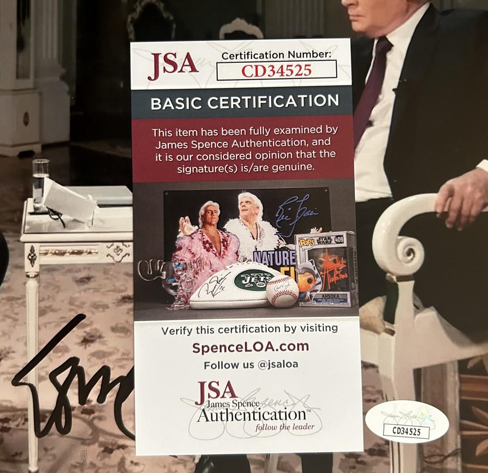 Tucker Carlson Signed 8x10 Photo (JSA) at PristineAuction.com Tucker Carlson Signed 8x10 Photo (JSA) at PristineAuction.com