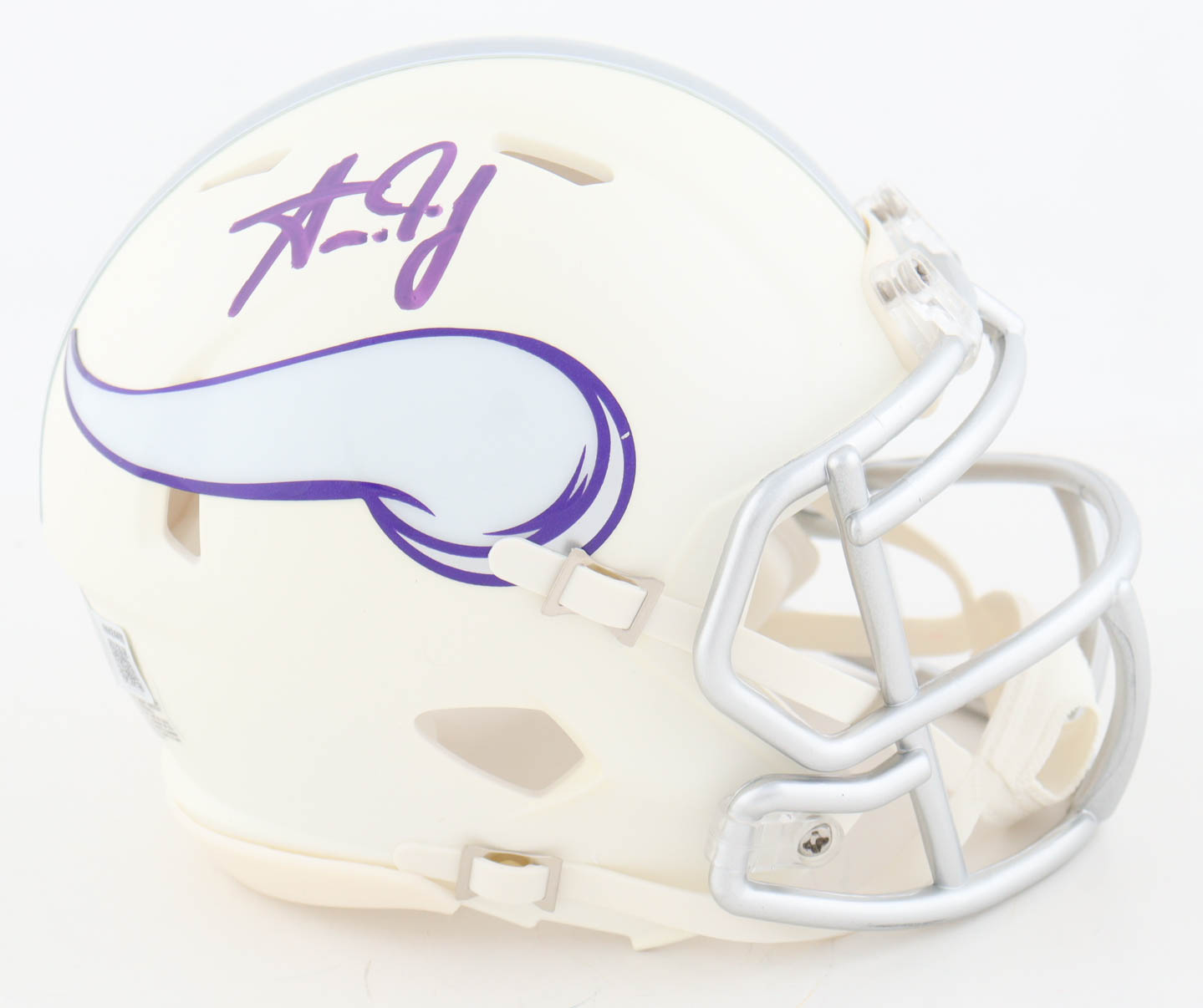 Aaron Jones Signed Vikings Alternate Speed Mini Helmet (Beckett) at PristineAuction.com Aaron Jones Signed Vikings Alternate Speed Mini Helmet (Beckett) at PristineAuction.com