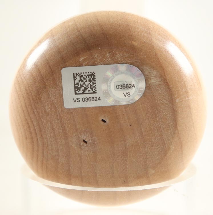 Juan Soto Signed Old Hickory Player Model Baseball Bat (MLB) at PristineAuction.com Juan Soto Signed Old Hickory Player Model Baseball Bat (MLB) at PristineAuction.com