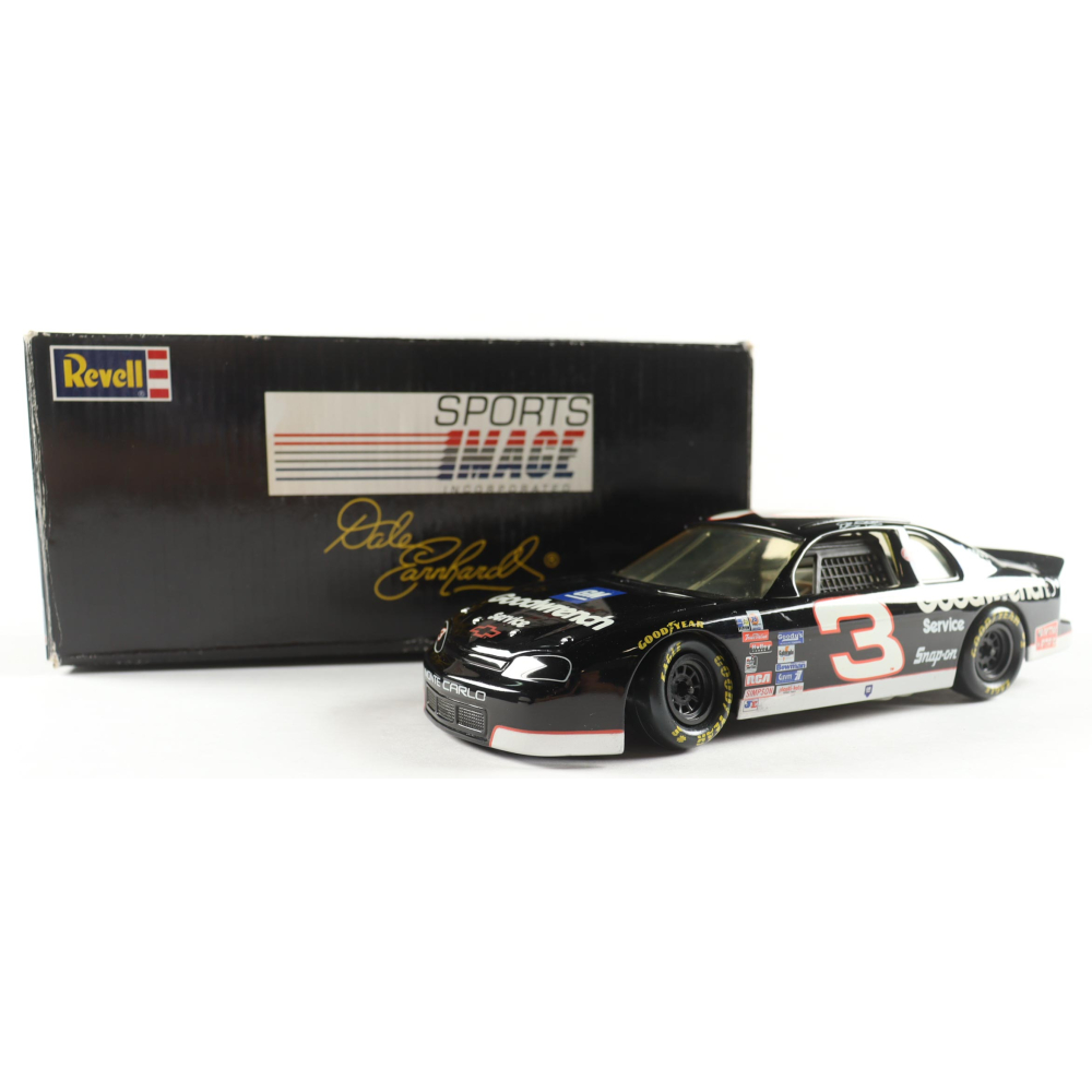 Dale Earnhardt Revell Sports Image #3 GM Goodwrench - 1995 Monte Carlo 1:24 Scale Diecast Car at PristineAuction.com