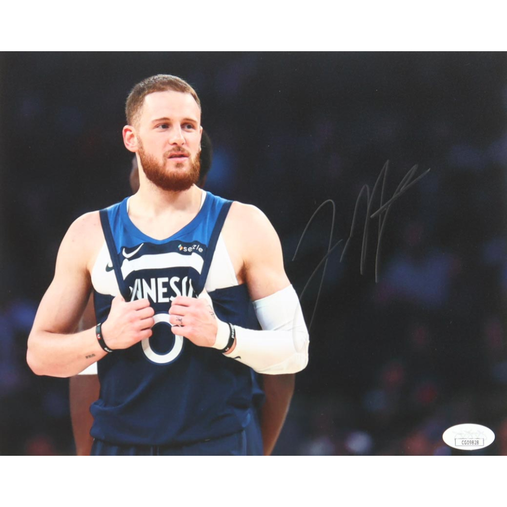 Donte DiVincenzo Signed Timberwolves 8x10 Photo (JSA) at PristineAuction.com
