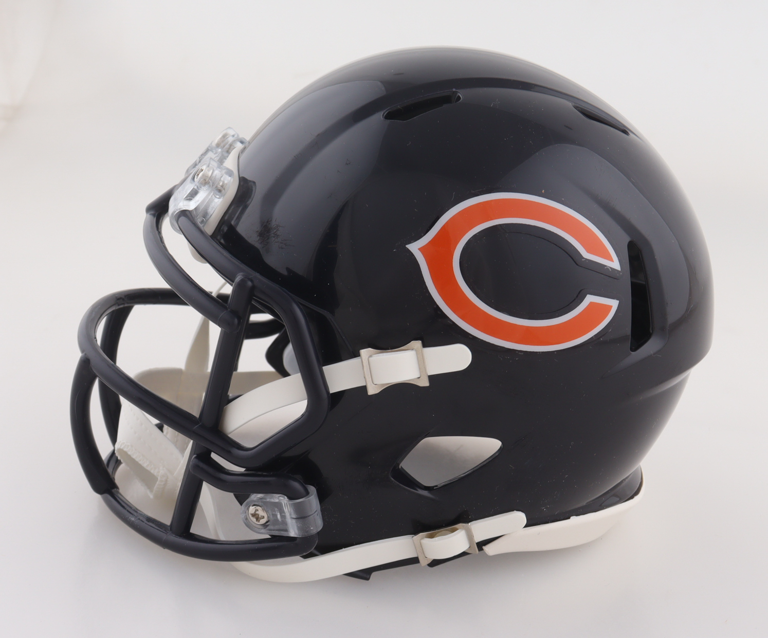 D'Andre Swift Signed Bears Speed Mini Helmet (Beckett) at PristineAuction.com D'Andre Swift Signed Bears Speed Mini Helmet (Beckett) at PristineAuction.com