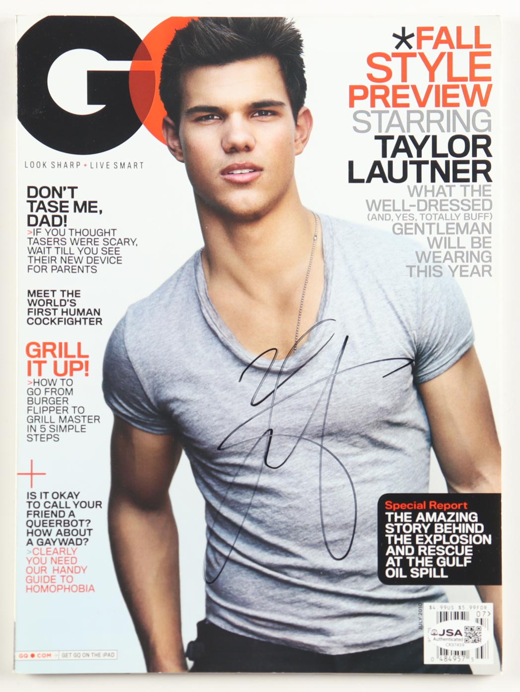 Taylor Lautner Signed 2010 "GQ" Magazine (JSA) at PristineAuction.com Taylor Lautner Signed 2010 "GQ" Magazine (JSA) at PristineAuction.com