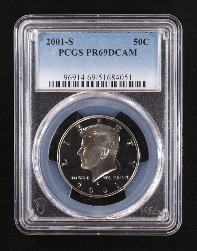1979-S Kennedy Half Dollar - Deep Cameo Proof (PCGS PR69DCAM) at PristineAuction.com 1979-S Kennedy Half Dollar - Deep Cameo Proof (PCGS PR69DCAM) at PristineAuction.com