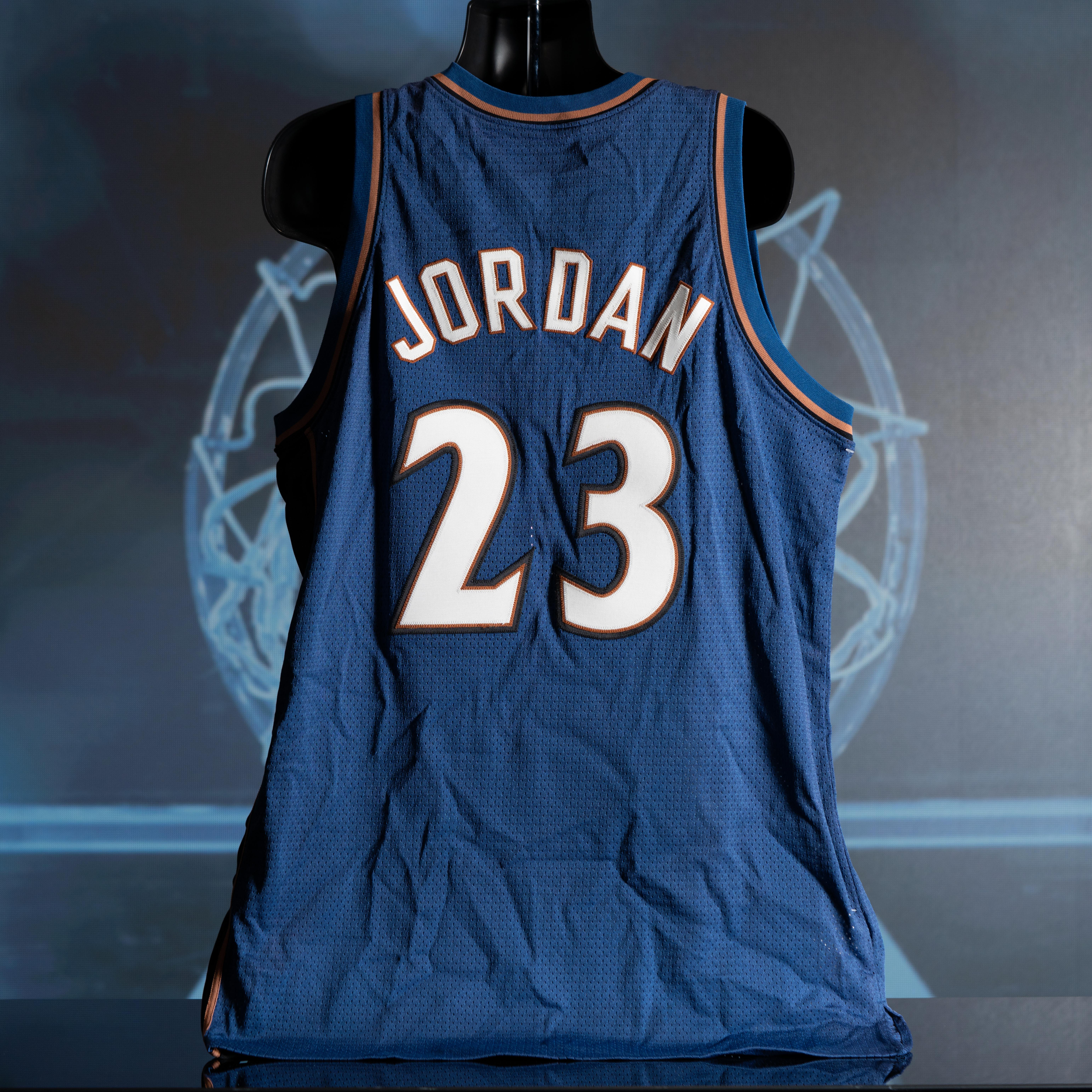 Michael Jordan 2001-2002 Wizards Game-Used Nike Jersey (MEARS) at PristineAuction.com Michael Jordan 2001-2002 Wizards Game-Used Nike Jersey (MEARS) at PristineAuction.com