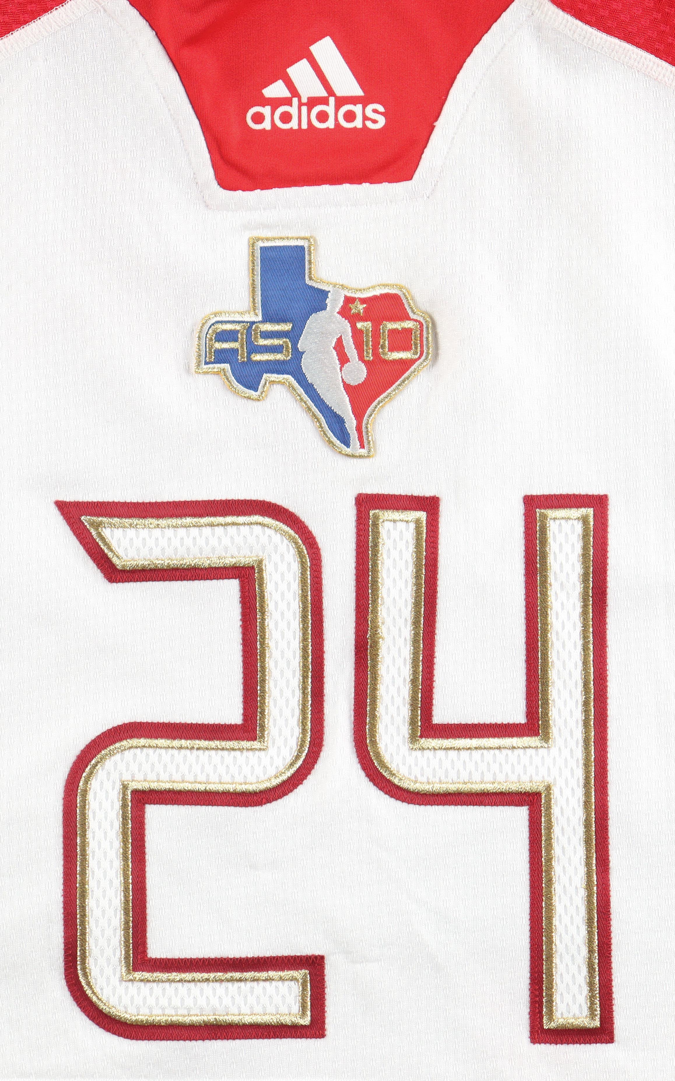 Kobe Bryant Player-Worn 2010 All-Star Game Adidas Shooting Shirt (Grey Flannel LOA) at PristineAuction.com Kobe Bryant Player-Worn 2010 All-Star Game Adidas Shooting Shirt (Grey Flannel LOA) at PristineAuction.com