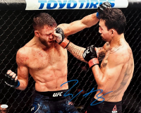 Max Holloway Signed UFC 16x20 Photo (JSA) at PristineAuction.com