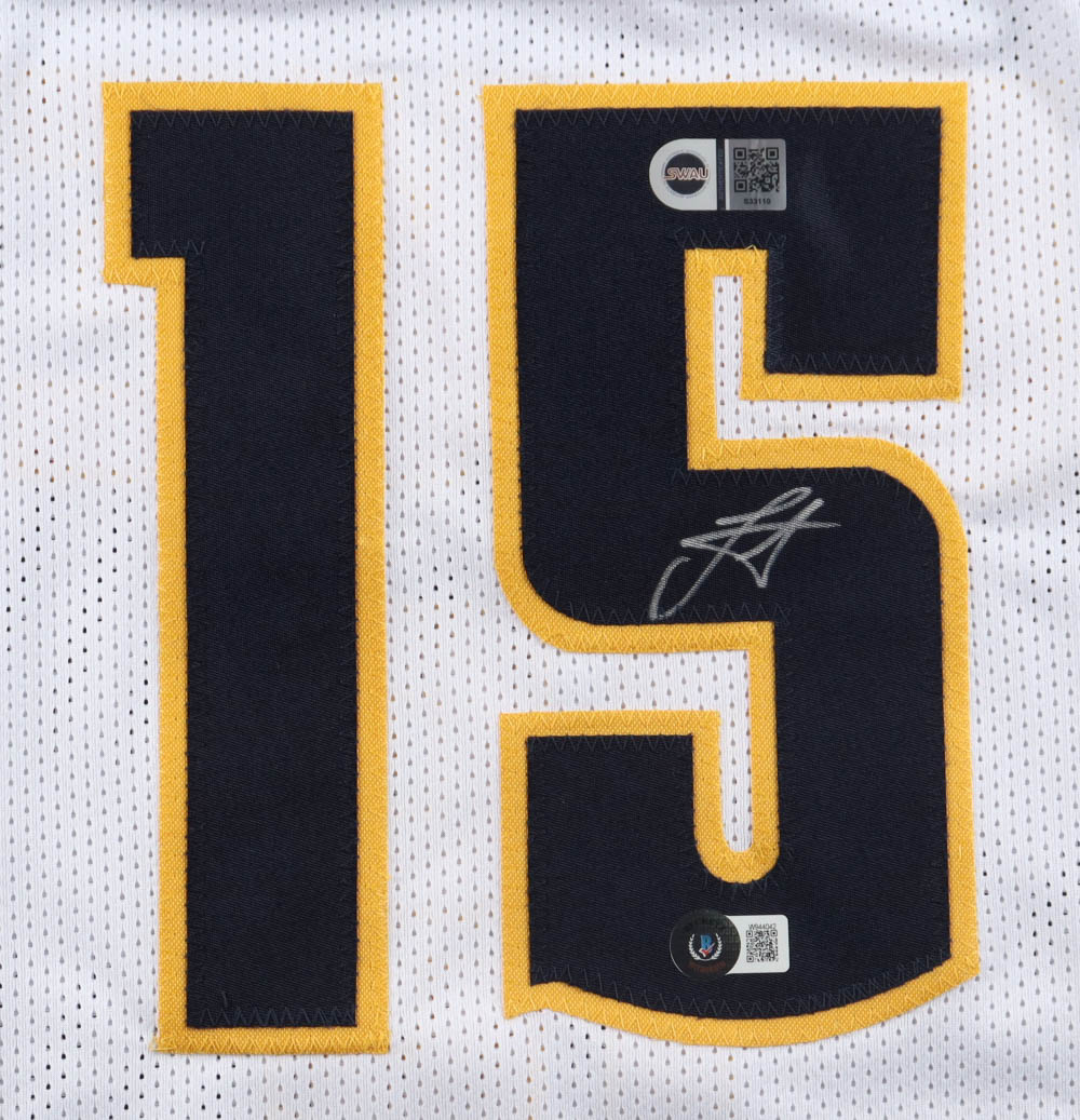 Nikola Jokic Signed Jersey (Beckett & SWAU) at PristineAuction.com Nikola Jokic Signed Jersey (Beckett & SWAU) at PristineAuction.com