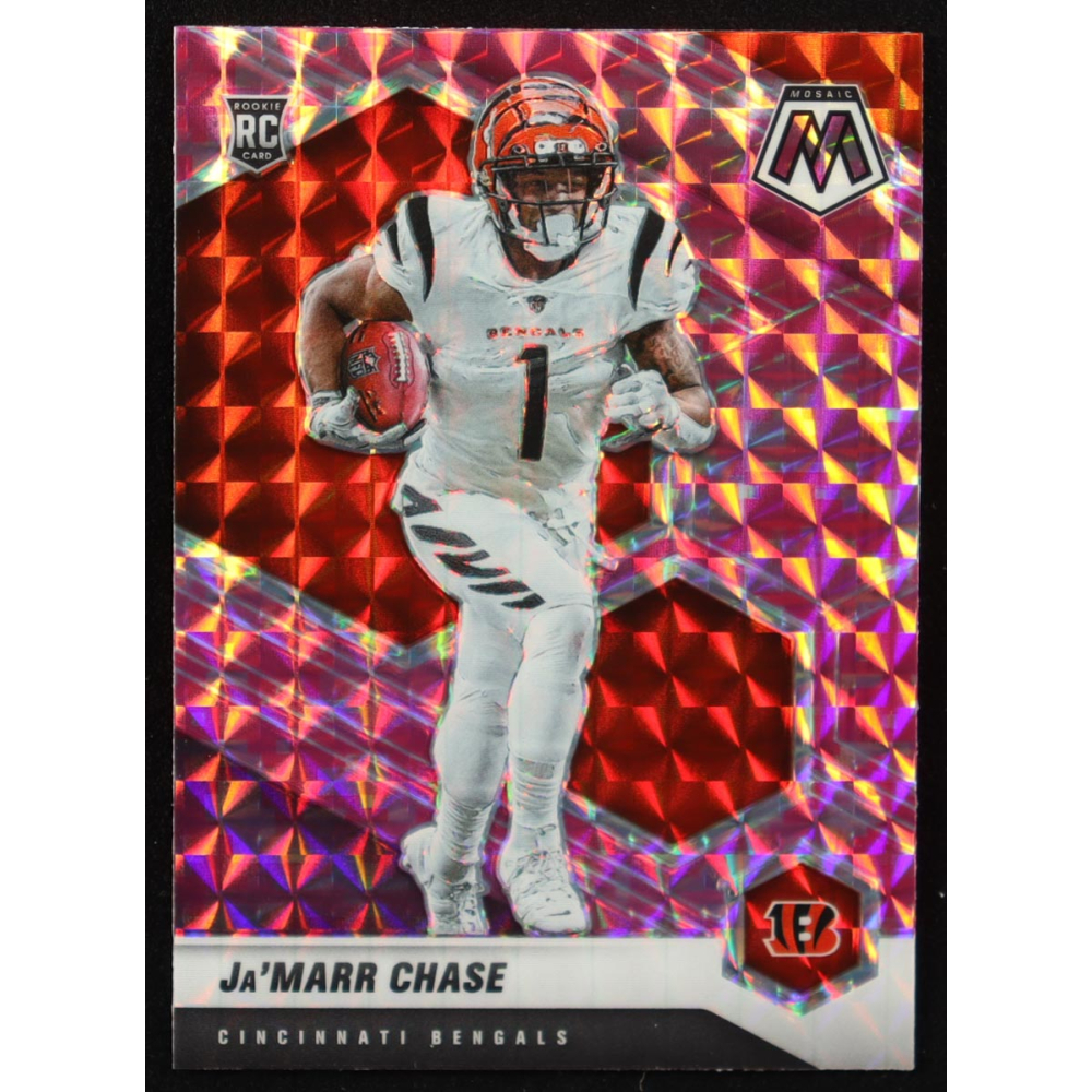 Ja'Marr Chase 2021 Panini Mosaic Mosaic Camo Pink #307 RC at PristineAuction.com